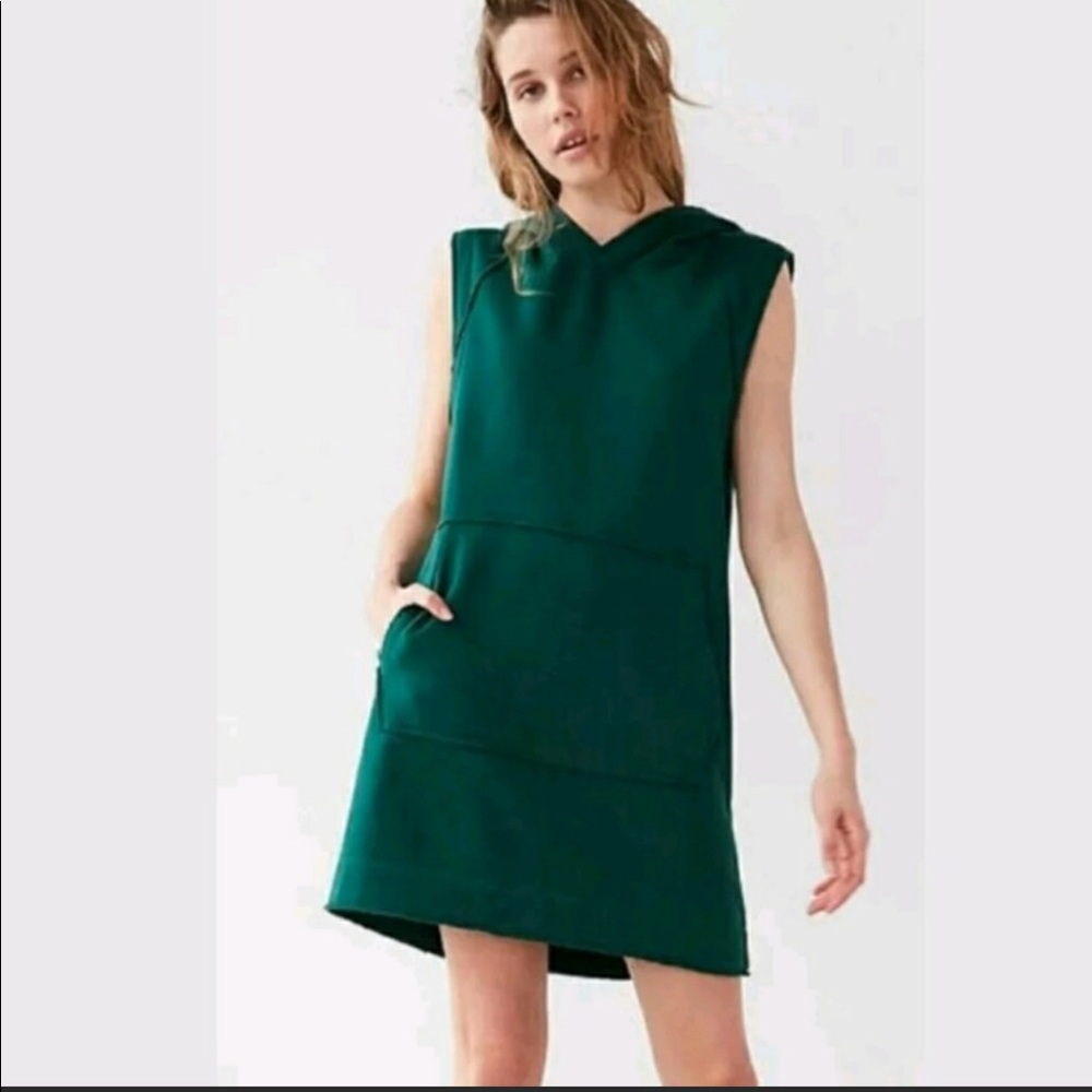 URBAN OUTFITTERS HOODIE DRESS